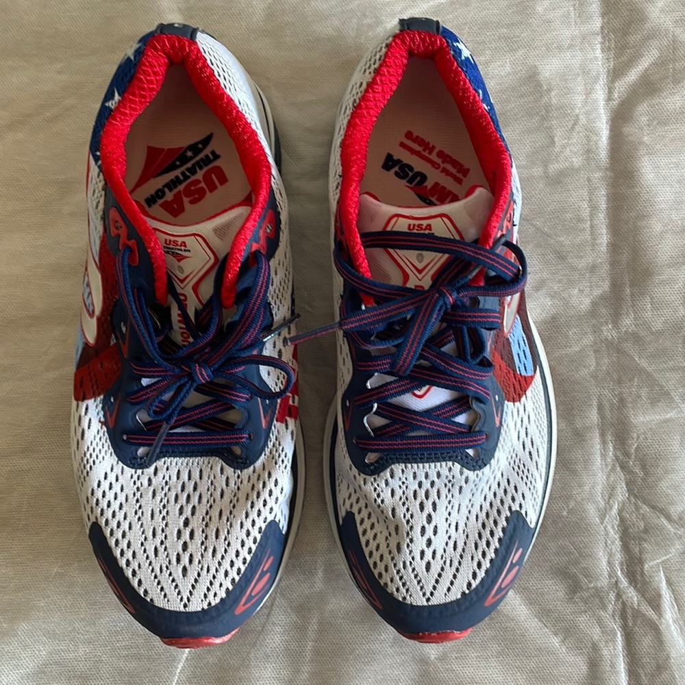 Newton running shoes UO4120 M’S 6 W’S 7.5 USA Thriathlon
